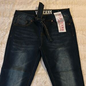 Brand new VIP dark denim stretchy jeans